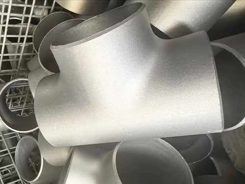 Seamless tee production process